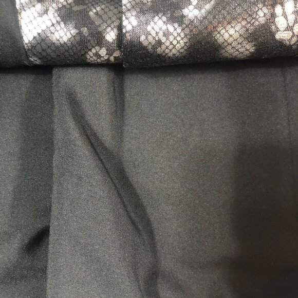 Chico's Jacket Womens Size 0 Silver Black Metallic Snake/ Allig Skin Snap Button - Picture 13 of 14